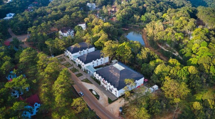 Golden Boutique Hotel