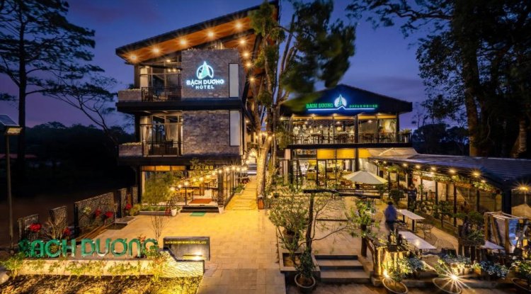 Khách sạn Bạch Dương