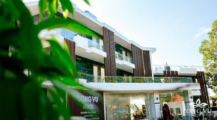 Khách Sạn Long Vũ