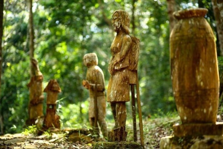 Mang Den Wooden Statue Garden – An Open-Air Folk Art Museum